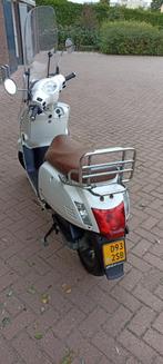 Kymco Like bromscooter oktober 2011 viertakt, Ophalen, Gebruikt, Overige modellen, Maximaal 45 km/u