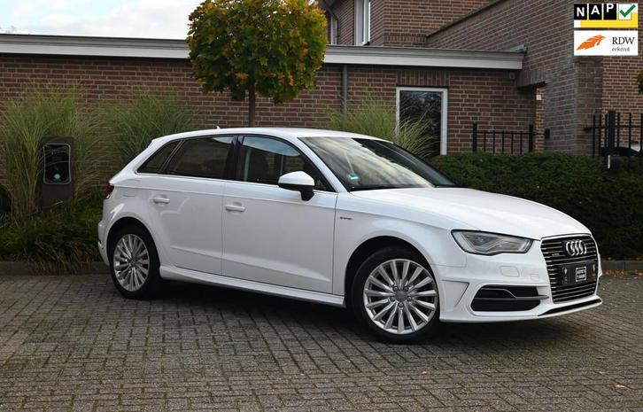 Audi A3 Sportback 1.4 e-tron Attraction Pro Line plus 204 PK, Auto's, Audi, Bedrijf, Te koop, A3, ABS, Airbags, Airconditioning