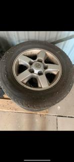 Toyota landcruiser 100 velgen, Ophalen of Verzenden, Zo goed als nieuw