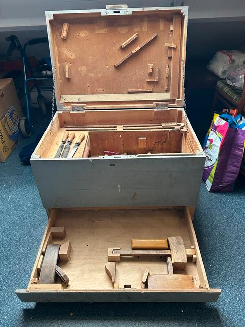 Vintage Gereedschapskist met Gutsen & Vijlen, Antiek en Kunst, Antiek | Gereedschap en Instrumenten, Ophalen