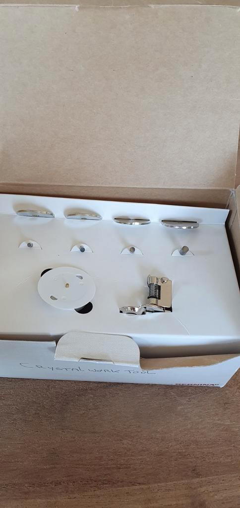 Bernina Crystal Work Tool - Nieuwstaat, Hobby en Vrije tijd, Naaimachines en Toebehoren, Zo goed als nieuw, Toebehoren, Bernina