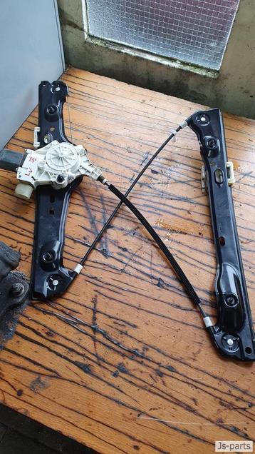 raammechanisme met motor linksvoor BMW 3-serie E90/E91 beschikbaar voor biedingen