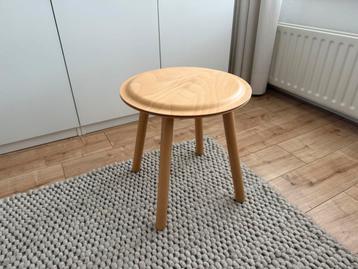 Ikea PS 2017 - Jon Karlsson - kruk / bijzettafel beschikbaar voor biedingen