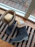 Dames Winterlaarzen, Ophalen, Sneakers of Gympen, Grijs, Gedragen