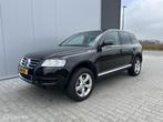 Volkswagen Touareg 5.0 V10 TDI, Auto's, Automaat, Navigatiesysteem, 4921 cc, Zwart