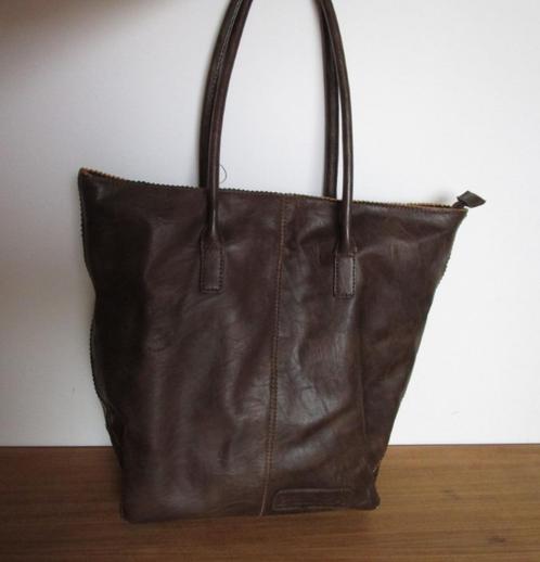 Nr.126: Mooie Tas Handtas Dames tas van Zebra bruin Afmeting, Sieraden, Tassen en Uiterlijk, Tassen | Damestassen, Zo goed als nieuw