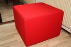 Grote hocker/voetenbank, Ophalen, 50 tot 75 cm, Zo goed als nieuw, Stof