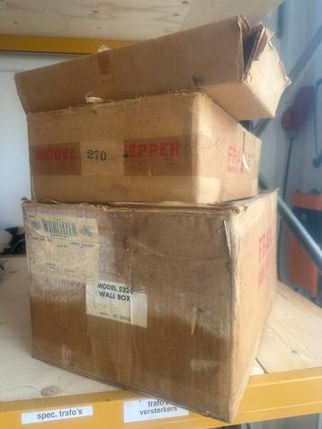 New Old Stock 5220 wallbox, 270 stepper en kit 233 beschikbaar voor biedingen