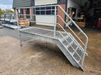 Stalen trap met bordes gegalv. Hoog 0,8 mtr. Nog068, Ophalen, Zo goed als nieuw, 2 tot 4 meter