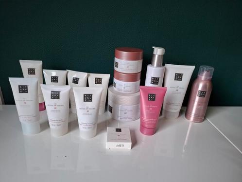 Rituals sakura, Sieraden, Tassen en Uiterlijk, Uiterlijk | Lichaamsverzorging, Nieuw, Bad & Douche, Ophalen of Verzenden