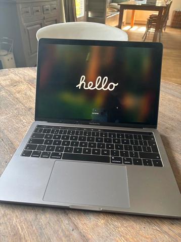 Apple MacBook Pro 13" Touch Bar (2019) Space Gray beschikbaar voor biedingen