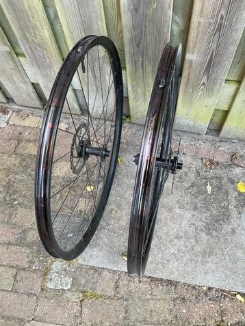 Giant Fietswielen Aluminium en schijfrem/tubeless ready beschikbaar voor biedingen
