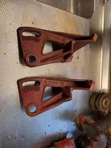 Oldtimer tractor onderdeel Porsche allgaier deutz cormick beschikbaar voor biedingen