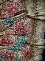 Handgemaakt Indonesisch Textielkunstwerk, Ophalen