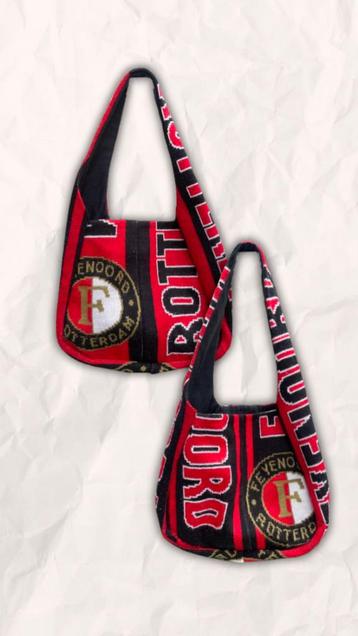 Feyenoord Rotterdam tas beschikbaar voor biedingen