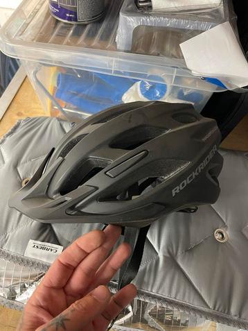 Rockrider Fietshelm nieuw! beschikbaar voor biedingen