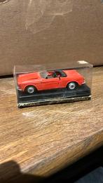 Oude plastic Norev Fiat 1500 Cabriolet no.66 schaal 1/43, Hobby en Vrije tijd, Modelauto's | 1:43, Ophalen of Verzenden, Zo goed als nieuw