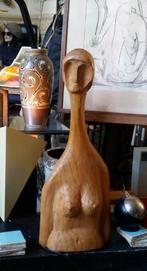 Houten beeld naakte vrouw. Art Brut. België jaren 50, Antiek en Kunst, Ophalen