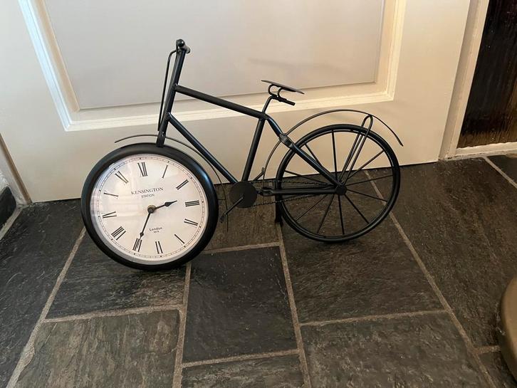 Fiets klok - decoratief en functioneel!, Fietsen en Brommers, Fietsaccessoires | Aanhangers en Karren, Zo goed als nieuw, Overige typen