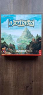 Dominion - Strategisch Kaartspel, Hobby en Vrije tijd, Gezelschapsspellen | Bordspellen, Een of twee spelers, Ophalen of Verzenden