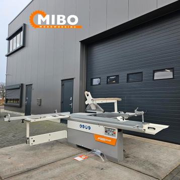 SCM Casadei formaatzaag 3200mm ** Nieuw model ** paneelzaag beschikbaar voor biedingen