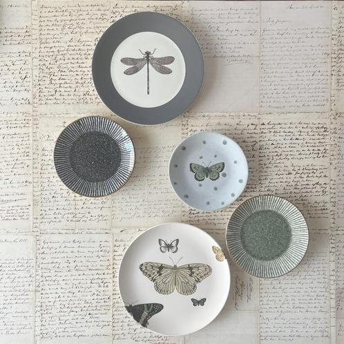 Set van 5 wandbordjes grijs groen botanisch, Huis en Inrichting, Woonaccessoires | Wanddecoraties, Zo goed als nieuw, Ophalen of Verzenden
