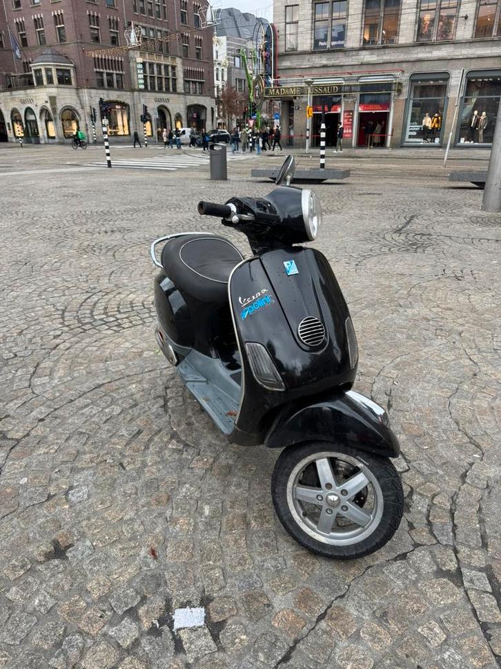 Vespa lx50 (ook te ruil), Fietsen en Brommers, Scooters | Piaggio, Zo goed als nieuw, Overige modellen, Benzine, Ophalen