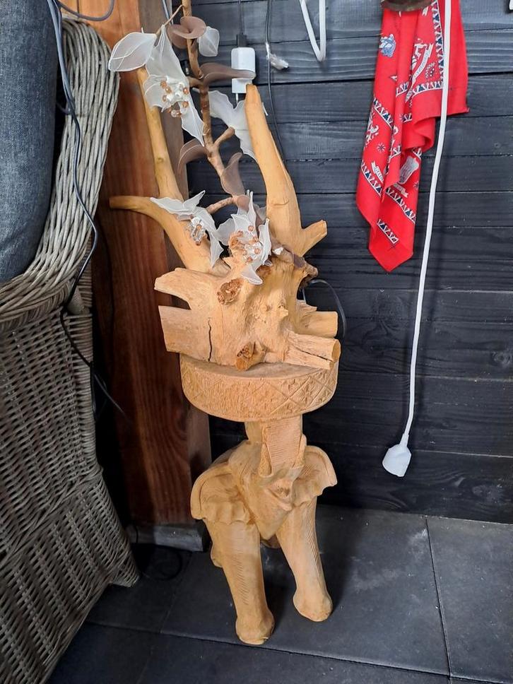 Houten Bijzettafel Olifant met houten sierverlichting, Antiek en Kunst, Kunst | Beelden en Houtsnijwerken, Ophalen