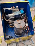 12 volt hydrauliek aggregaat pomp unit tbv kipkar actiewagen, Ophalen, Gebruikt