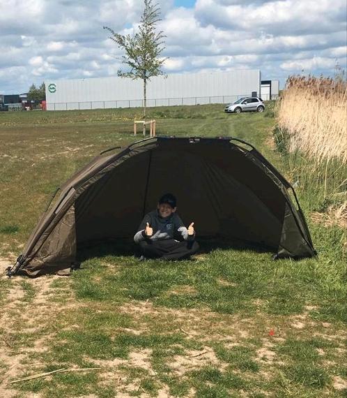 Jrc contact brolly 2 persoons, Watersport en Boten, Hengelsport | Karpervissen, Zo goed als nieuw, Overige typen, Ophalen