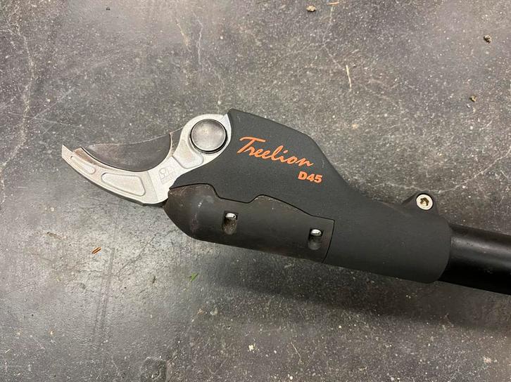 Pellenc Treelion D45-900 lange accu snoeischaar zeldzaam, Tuin en Terras, Snoeischaren, Gebruikt, 40 t/m 49 mm, Ophalen of Verzenden