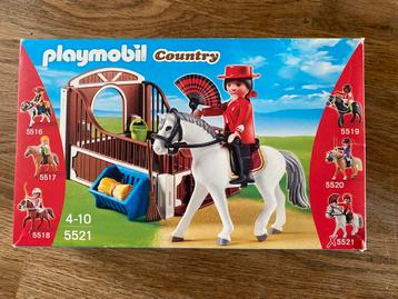 Andalusiër met paardenbox 5521 beschikbaar voor biedingen