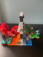 Lego minecraft Het verwoeste portaal 21172, Kinderen en Baby's, Speelgoed | Duplo en Lego, Ophalen of Verzenden, Zo goed als nieuw