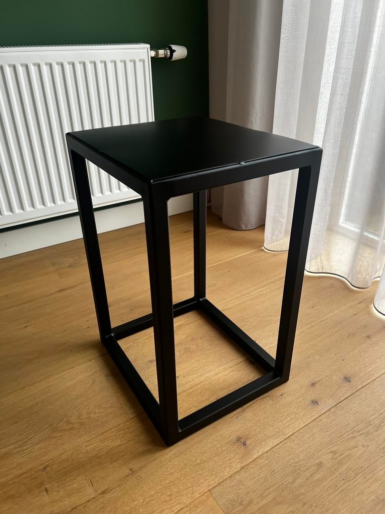 Bijzettafel, Huis en Inrichting, Woonaccessoires | Zuilen en Pilaren, Ophalen, Nieuw