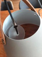 Nordlux hanglamp beige  Scandinavisch ontwerp. 27 hoog,, Huis en Inrichting, Lampen | Lampenkappen, 25 tot 50 cm, Rond, Ophalen of Verzenden