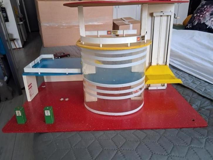 Vintage garage, Hobby en Vrije tijd, Modelauto's | 1:43, Gebruikt, Overige typen, Overige merken, Ophalen of Verzenden