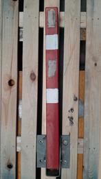 Anti Parkeer paal Metaal met scharnier voetplaat, Ophalen