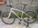 Specialized sirrus elite dames maat M grijs metalic, 28 inch, Zo goed als nieuw, 15 tot 20 versnellingen, Minder dan 47 cm