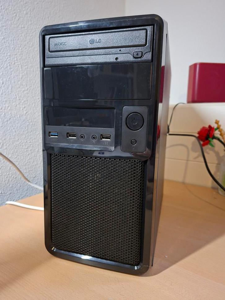 Windows 10 PC, Computers en Software, Desktop Pc's, Gebruikt, Onbekend, HDD, SSD, 8 GB, Ophalen