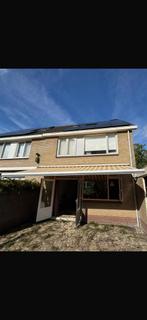 Electrisch uitvalscherm 4,5 breed x +/- 2,75 diep, Ophalen, Gebruikt, 450 cm of meer, Elektrisch