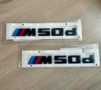 2x Origineel BMW M50d glans zwart logo embleem X5 G05 X7 G07, Auto diversen, Ophalen of Verzenden