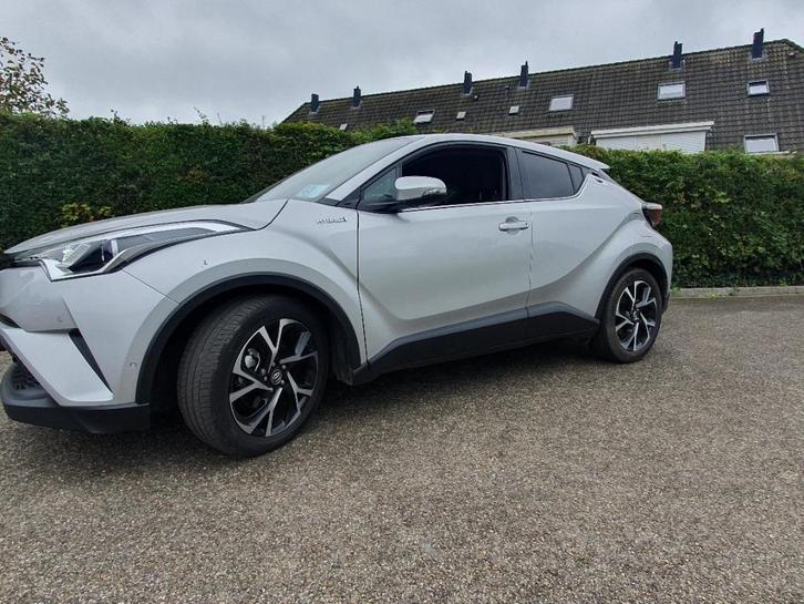 Toyota C-HR 1.8 Hybrid 122pk CVT 2019 Grijs, Auto's, Toyota, Particulier, C-HR, ABS, Achteruitrijcamera, Adaptive Cruise Control