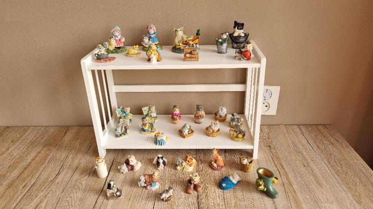 Vintage Verzameling 34 Poezen Classic Ornamenten Collectors, Verzamelen, Beelden en Beeldjes, Gebruikt, Dier, Verzenden