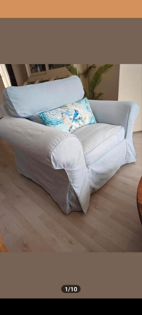 Ikea Ektorp lichtblauwe fauteuil met extra hoes + sierkussen, Huis en Inrichting, Fauteuils, Gebruikt, 75 tot 100 cm, Ophalen