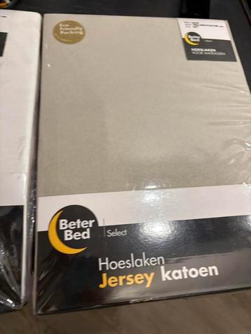 Nieuwe Hoeslaken  beschikbaar voor biedingen