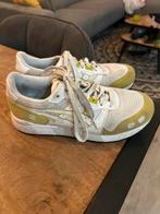 Wit met Gele sneakers van Asics - Maat 36, Wit, Ophalen of Verzenden, Sneakers of Gympen, Gedragen