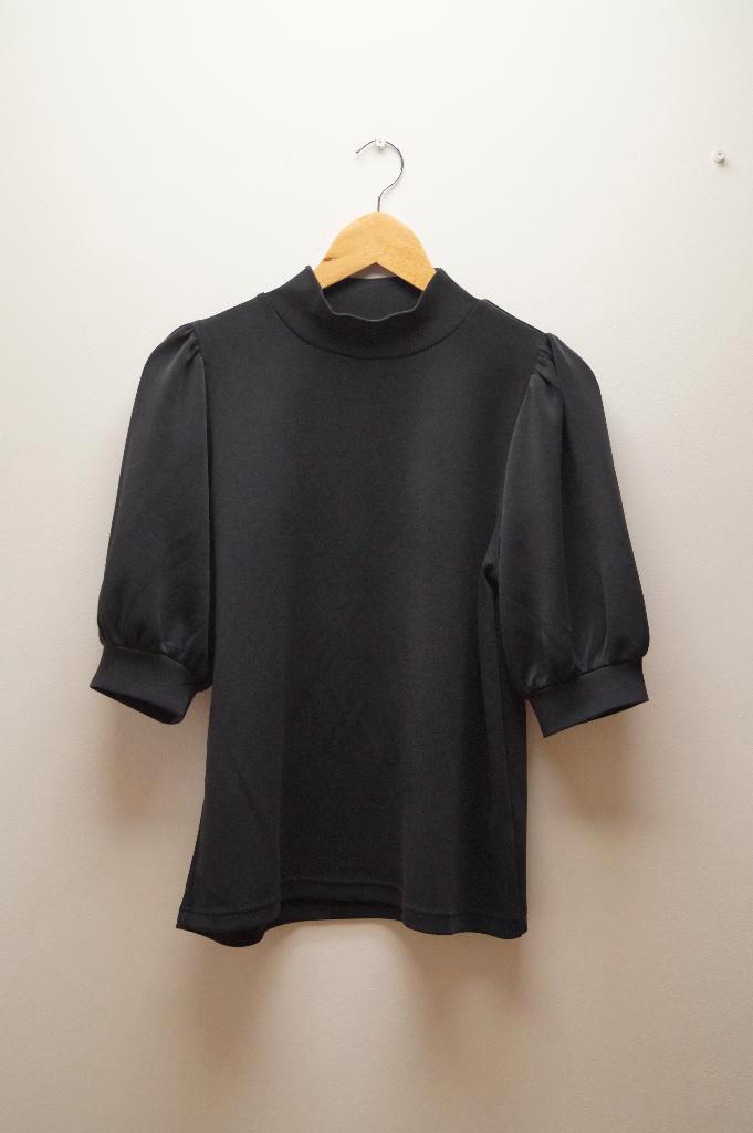 DENIM HUNTER Top Maat 36, Kleding | Dames, Tops, Zo goed als nieuw, Maat 36 (S), Zwart, Korte mouw, Verzenden