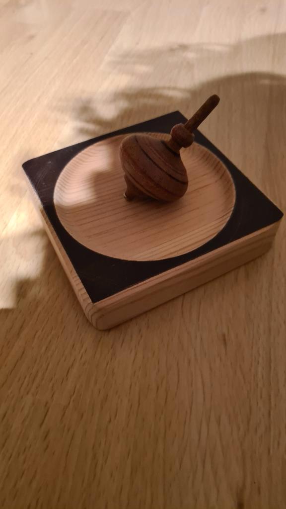 Houten Tol met Plateau, Antiek en Kunst, Antiek | Speelgoed, Ophalen of Verzenden