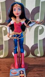 DC Super Hero Barbie Wonder Woman, Verzamelen, Ophalen of Verzenden, Zo goed als nieuw, Pop