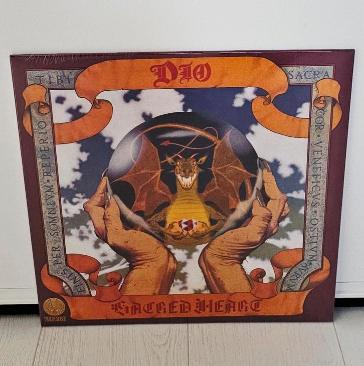 Dio-Sacred Heart (LP) Nieuw/Sealed, Cd's en Dvd's, Vinyl | Hardrock en Metal, Nieuw in verpakking, Verzenden